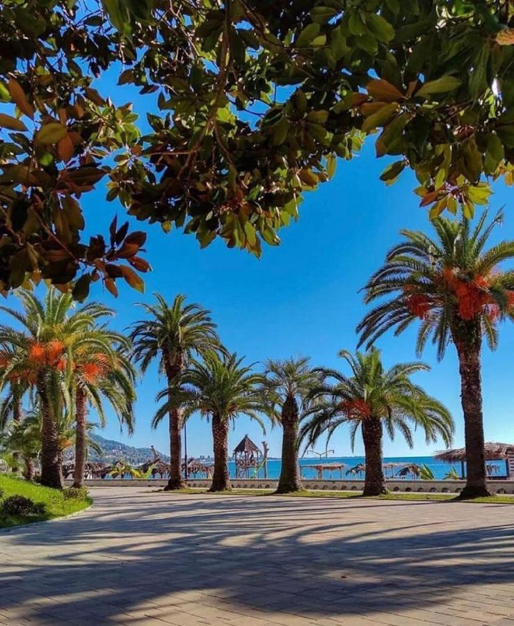 Calipso Sea Hotel Gagra Kültér fotó