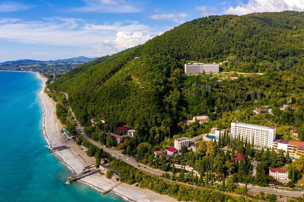 Calipso Sea Hotel Gagra Kültér fotó